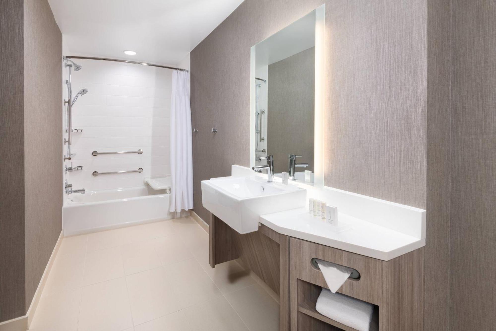 Springhill Suites By Marriott Tifton Ngoại thất bức ảnh